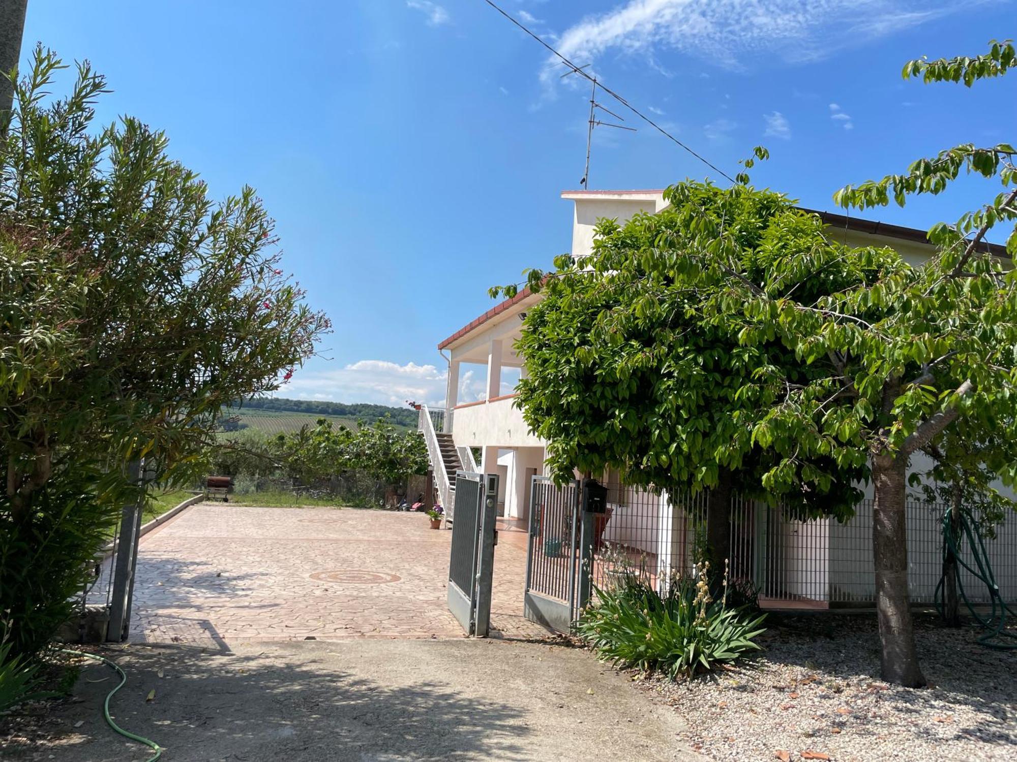 Вилла La Casa Di Michela Торино-ди-Сангро Экстерьер фото